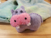 Load image into Gallery viewer, Wool Blend 6"x6" Felt Squares - Spring